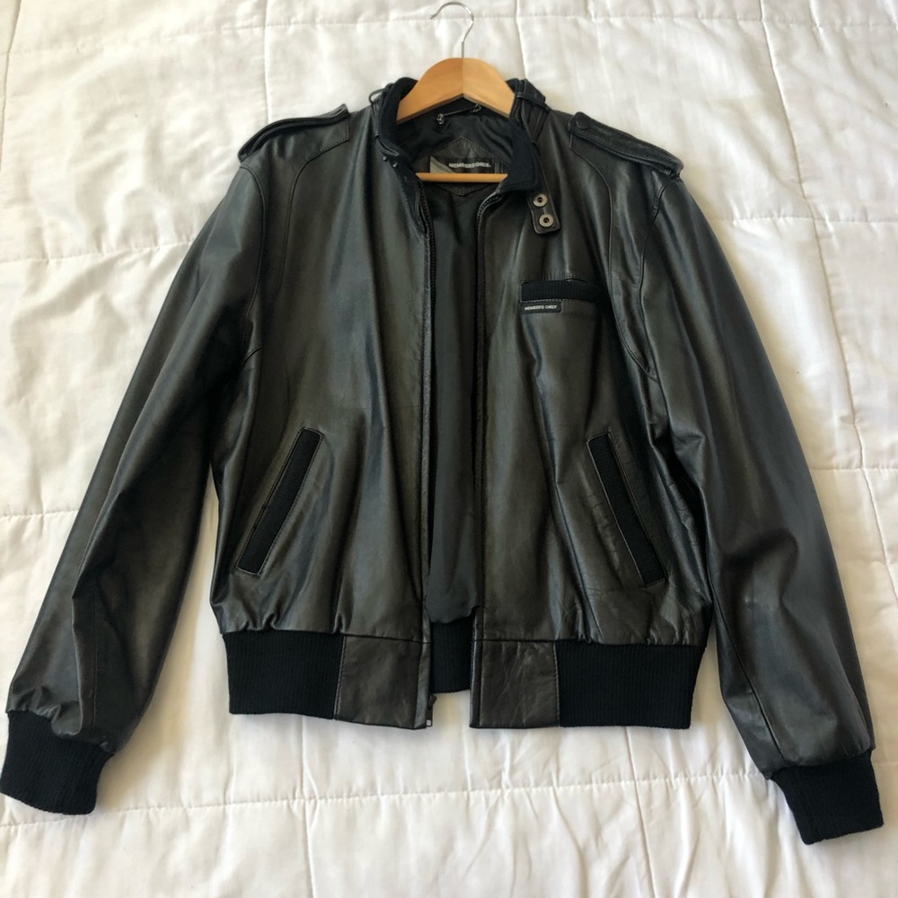 Black LEATHER bomber racing MEMBERS ONLY🖤Jacket